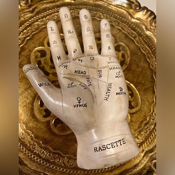 NWT ASHLAND PALMISTRY HAND TABLETOP DECORATION. - Picture 5 of 12